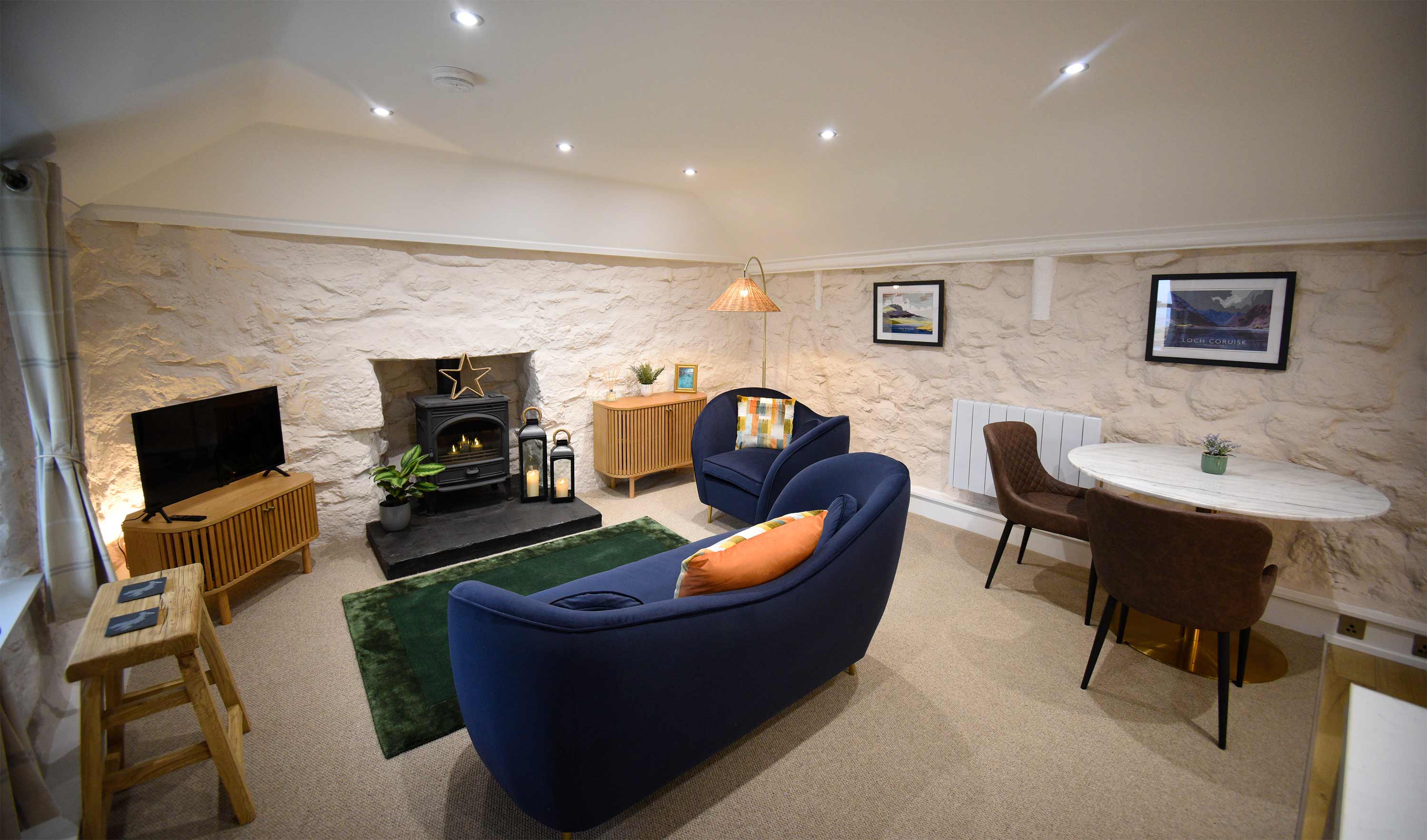 Self catering accommodation cottage in Luib on the Isle of Skye with kitchen and living room