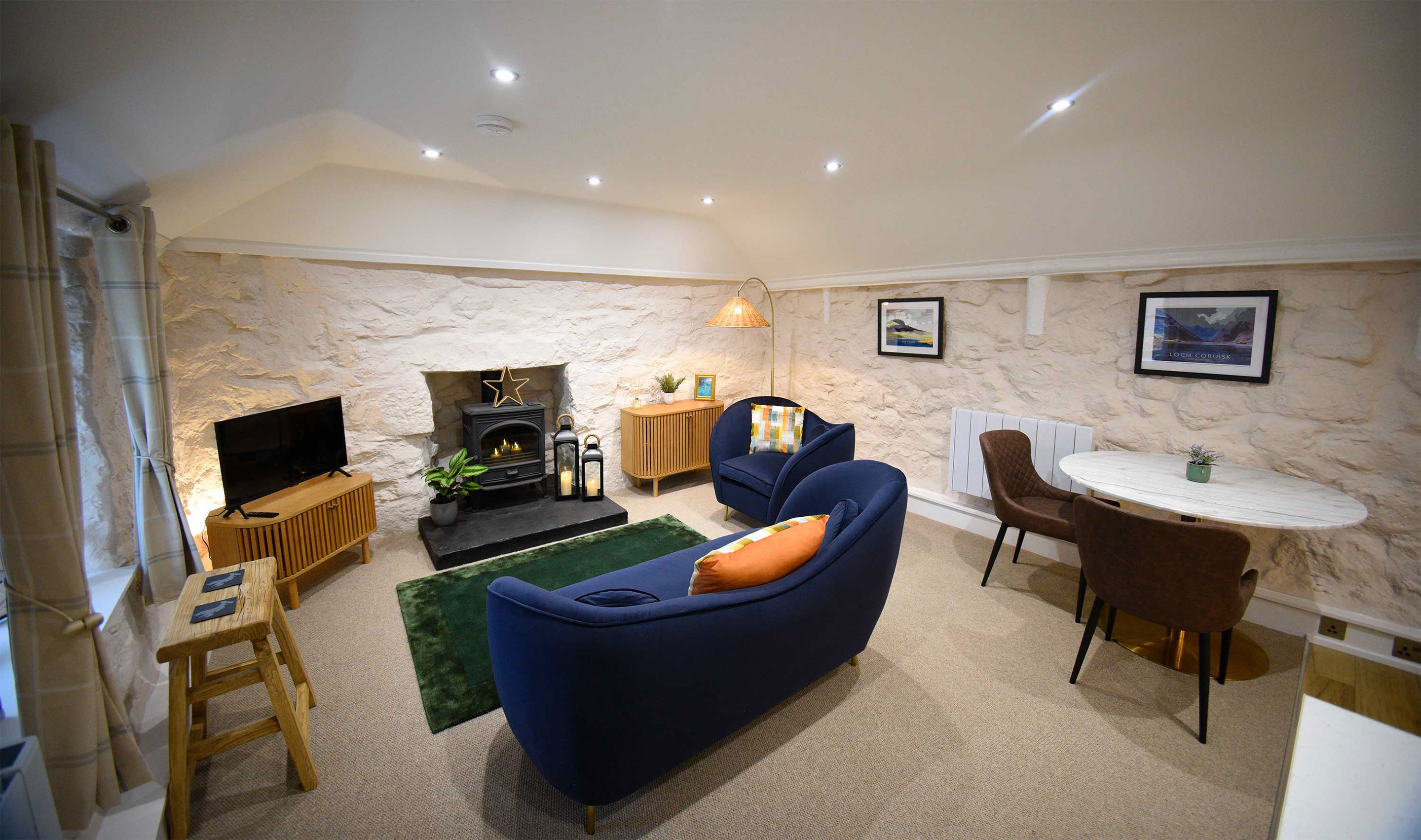 Katie Ann's Thatched Cottage self catering accommodation contains an open plan kitchen living room with sea views