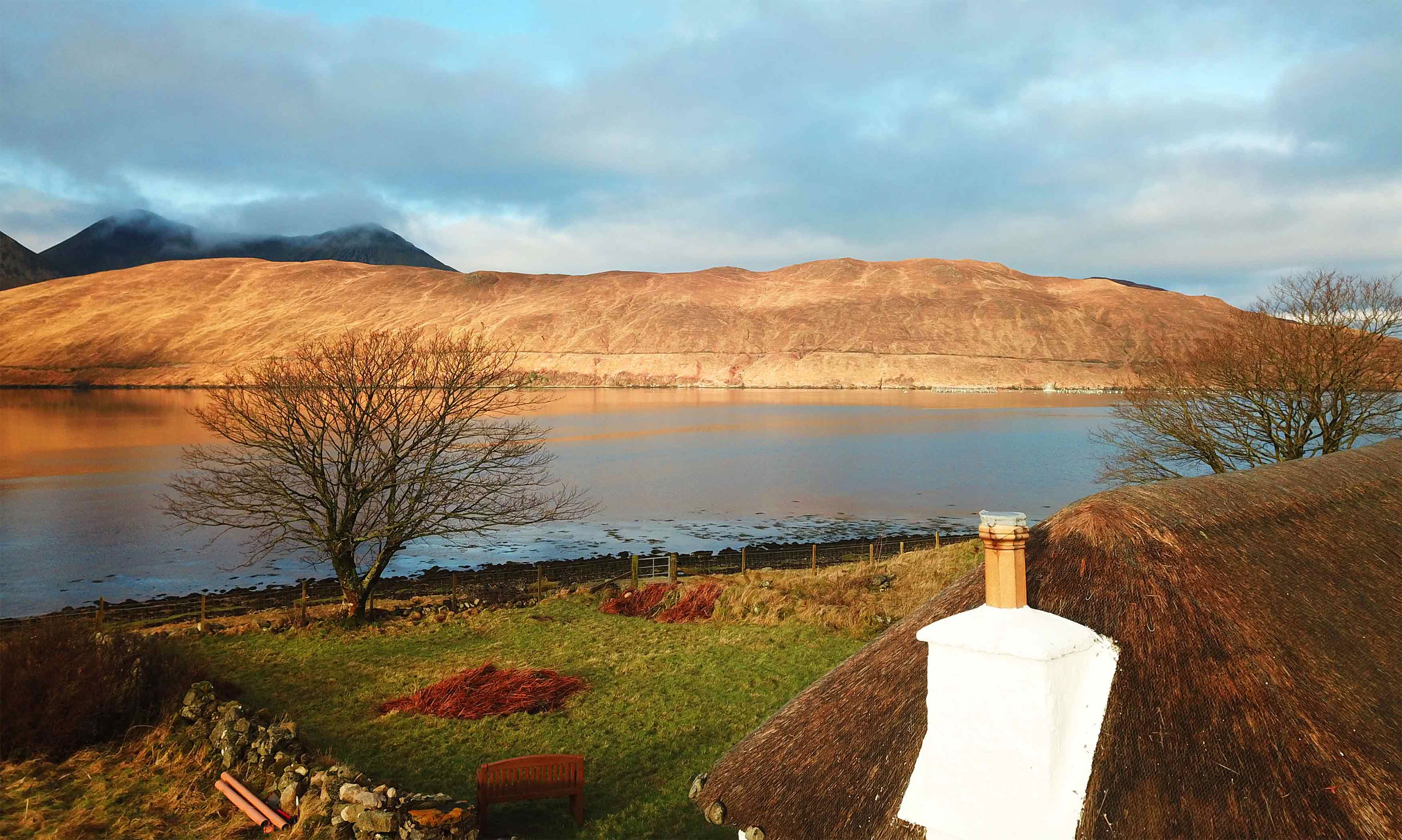 Our self catering accommodation in Luib on the Isle of Skye offers amazing sea views of the Isle of Skye